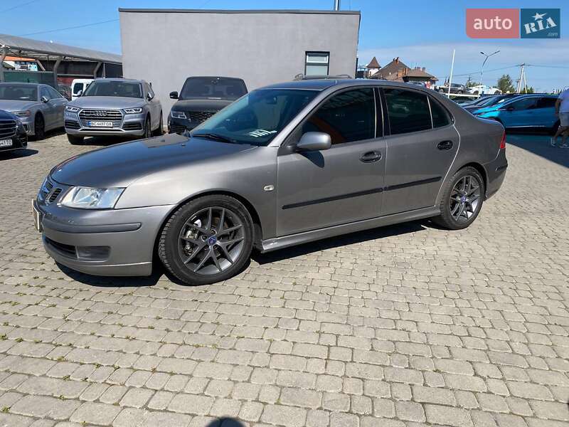 Седан Saab 9-3 2003 в Львове