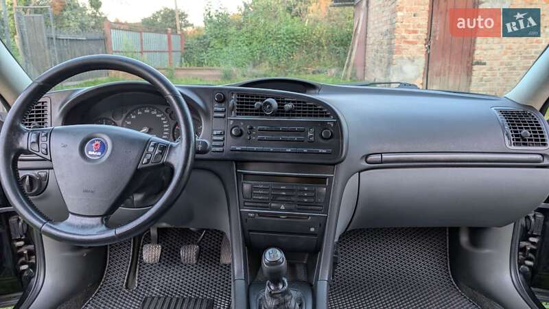 Седан Saab 9-3 2002 в Шепетовке