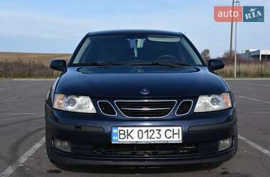 Седан Saab 9-3 2003 в Ровно