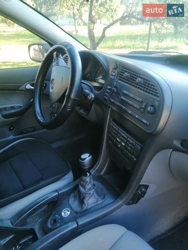 Седан Saab 9-3 2003 в Дубовом