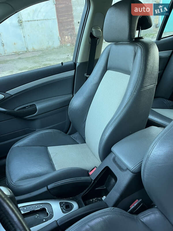 Седан Saab 9-3 2005 в Броварах