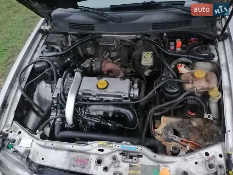 Хэтчбек Saab 9-3 2001 в Черкассах