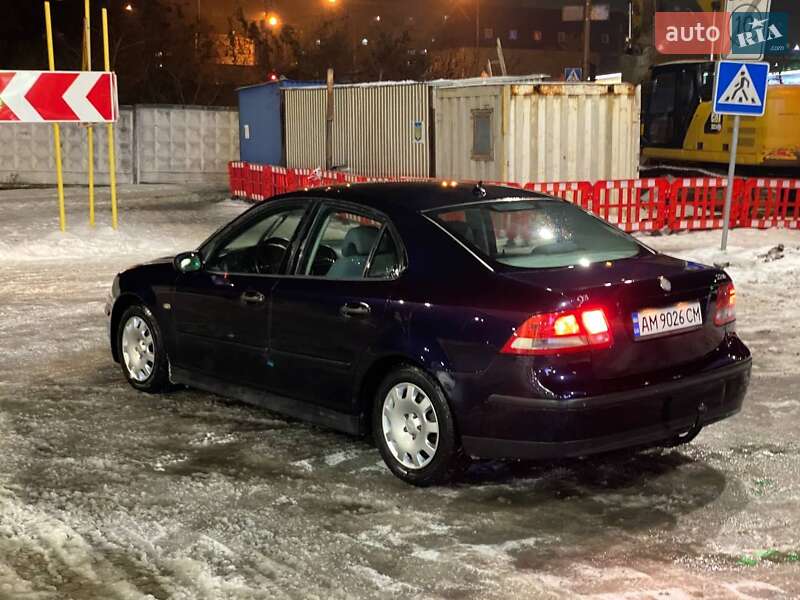 Седан Saab 9-3 2003 в Борисполі