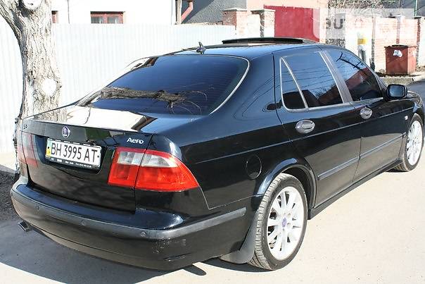 Saab 9-5 2002 года