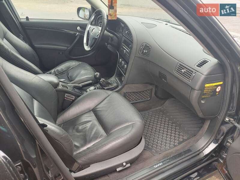 Универсал Saab 9-5 2010 в Киеве