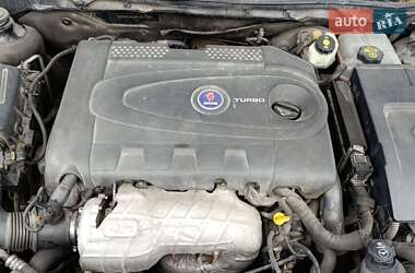 Седан Saab 9-5 2011 в 