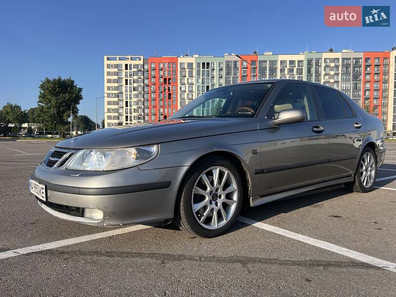 Седан Saab 9-5 2003 в Киеве