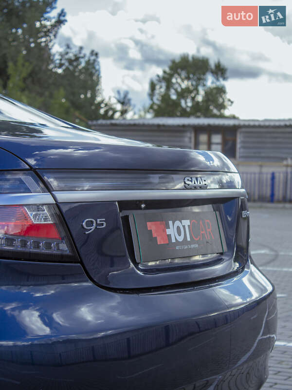 Седан Saab 9-5 2010 в Тернополе