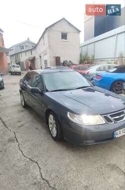 Седан Saab 9-5 1998 в  фото 9 Седан Saab 9-5 1998 в