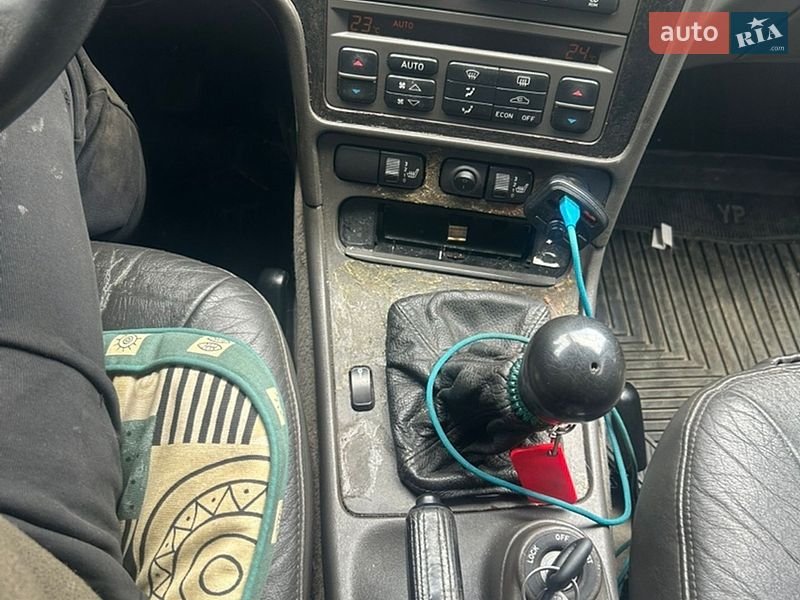 Седан Saab 9-5 1999 в Ровно