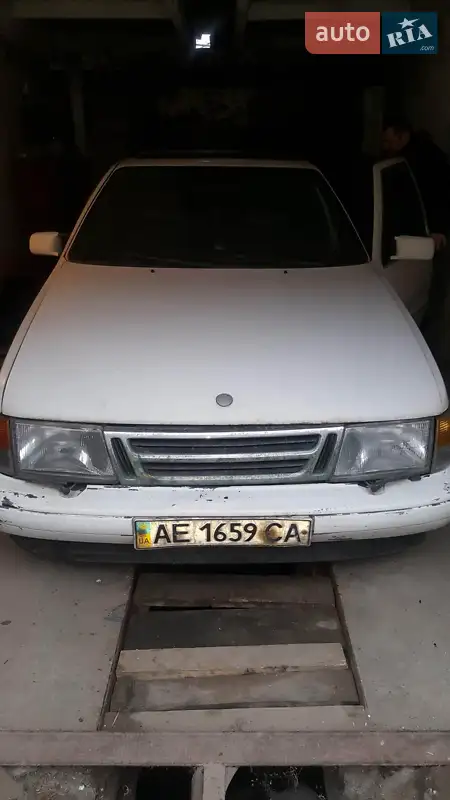Saab 9000