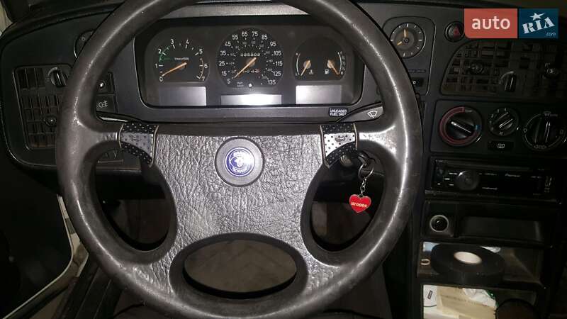Хетчбек Saab 9000 1992 в Дніпрі
