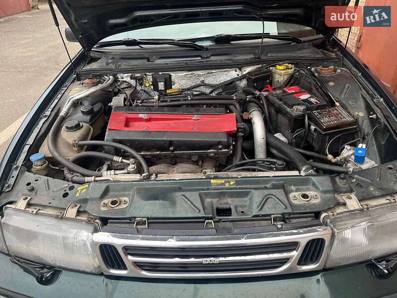Хетчбек Saab 9000 1991 в Києві