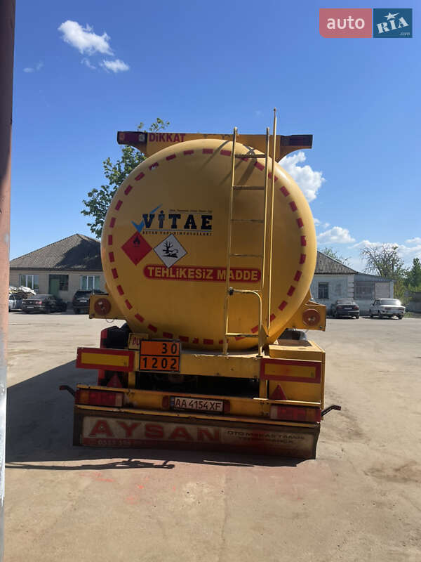 Цистерна Sahin Tanker 3FT 2009 в Бахмаче