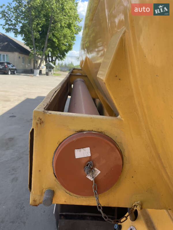 Цистерна Sahin Tanker 3FT 2009 в Бахмаче