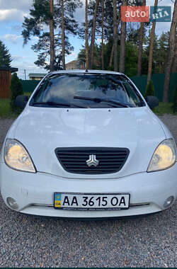 Седан Saipa Tiba 2012 в Ирпене