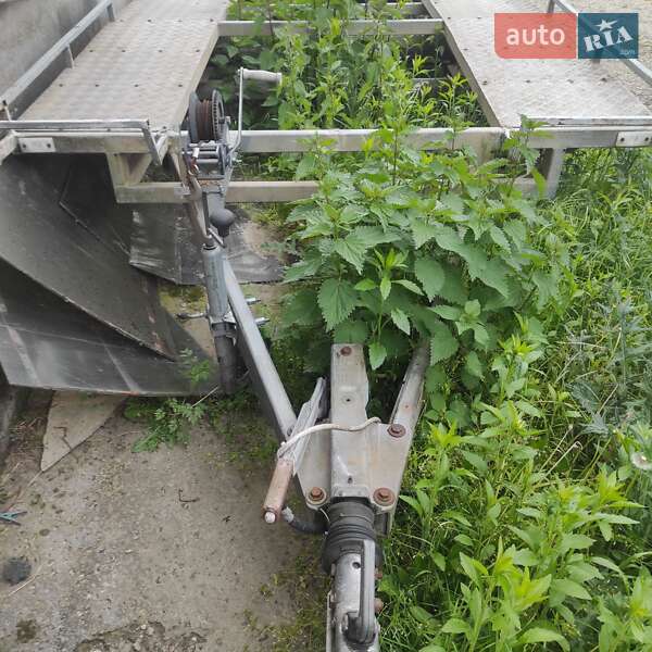 Лафет Sam 2600 2001 в Чопі