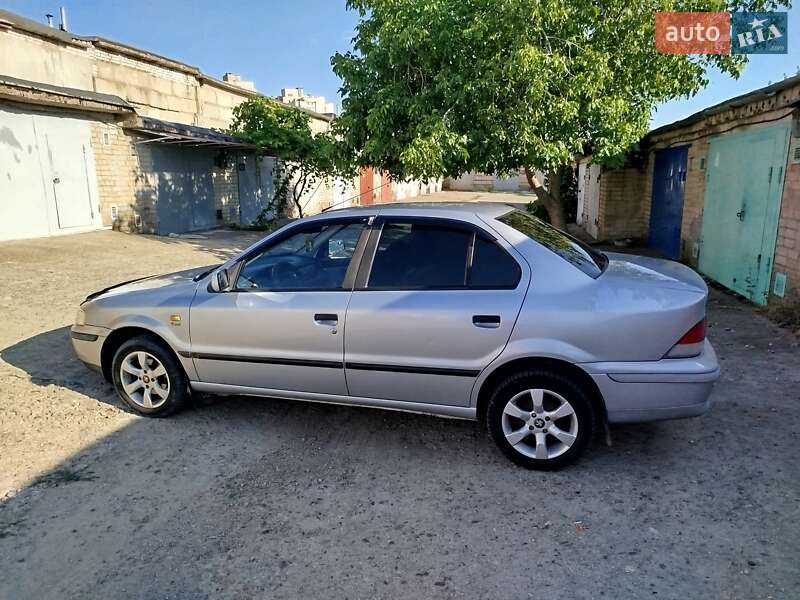 Седан Samand EL 2007 в Южноукраинске