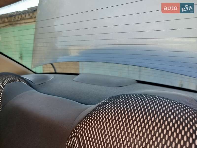 Седан Samand EL 2007 в Южноукраинске