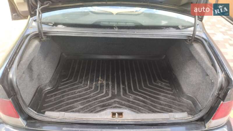 Седан Samand EL 2007 в Красилові