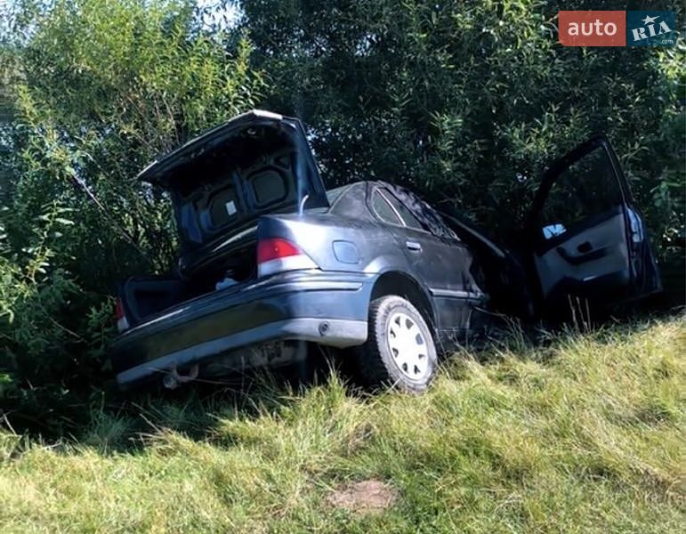 Седан Samand EL 2007 в Березному