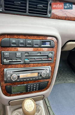 Седан Samand LX 2006 в 