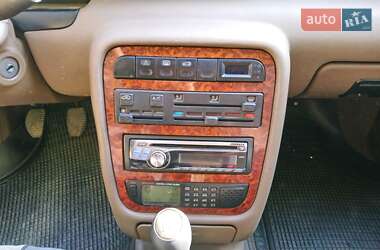 Седан Samand LX 2008 в 