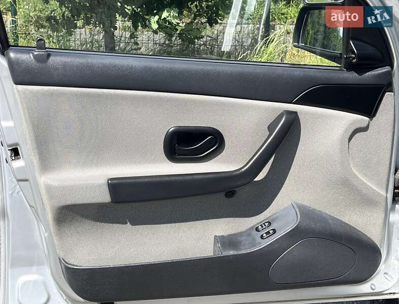 Седан Samand LX 2007 в Хмельницькому фото 13 Седан Samand LX 2007 в Хмельницькому