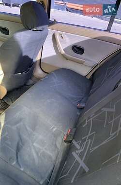 Седан Samand LX 2006 в 
