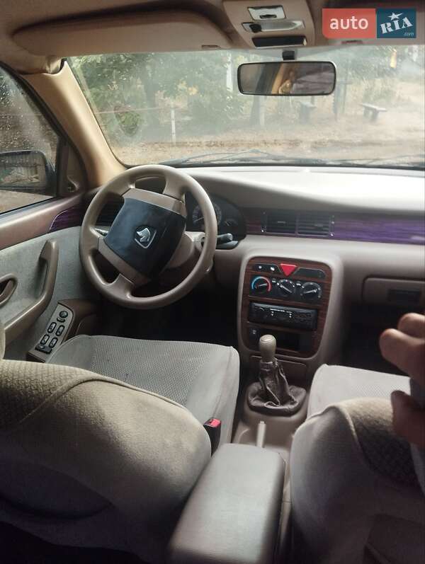 Седан Samand SE 2012 в Полтаві