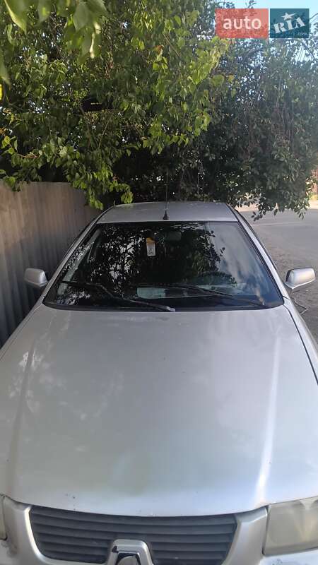 Седан Samand SE 2007 в Новой Водолаге