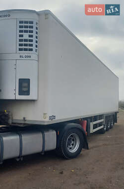 Рефрижератор полуприцеп Samro S 338WHPF 2002 в Львове