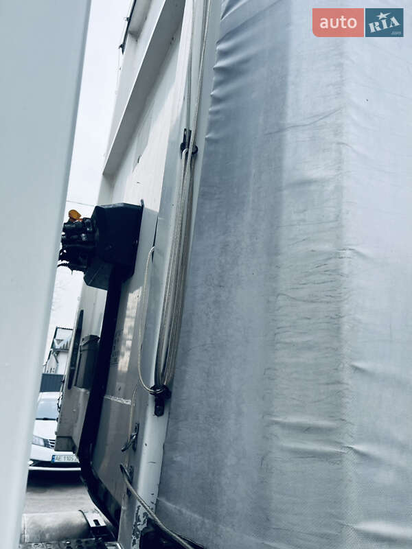 Тентованный борт (штора) - полуприцеп Samro S 338WHPF 2003 в Днепре