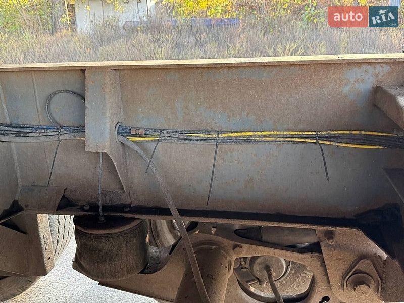 Зерновоз - напівпричіп Samro SR 334 1993 в Харкові