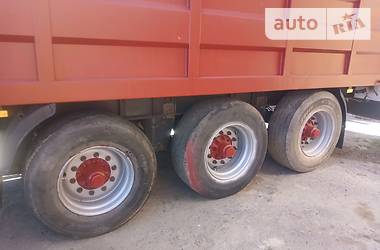 Бортовий напівпричіп Samro ST39WGPE 2003 в 