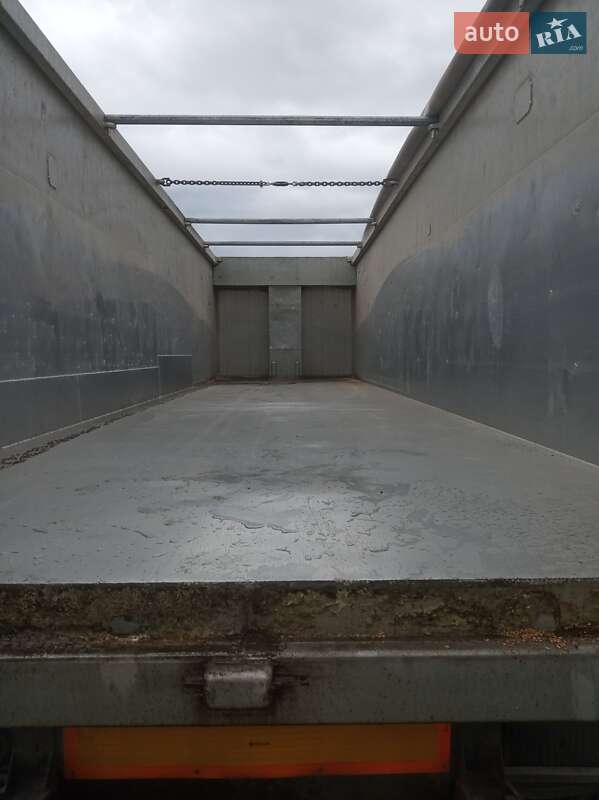 Самосвал полуприцеп Samro ST 2004 в Виннице