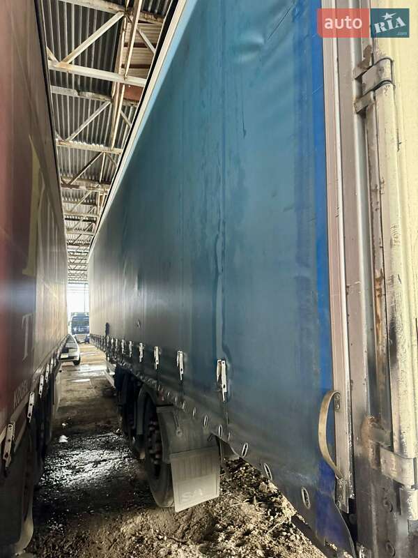 Тентованный борт (штора) - полуприцеп Samro ST 2004 в Черновцах