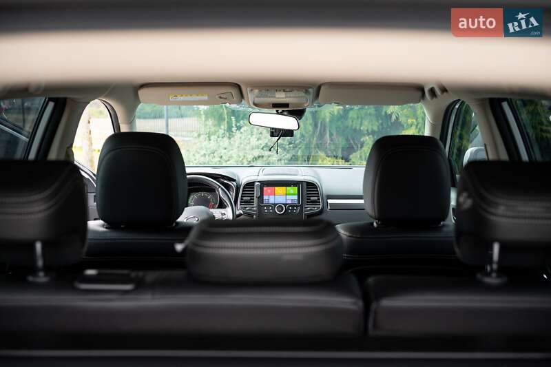 Внедорожник / Кроссовер Samsung QM6 2019 в Ровно фото 51 Внедорожник / Кроссовер Samsung QM6 2019 в Ровно