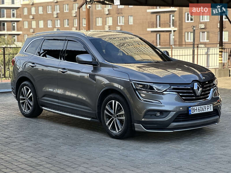 Samsung QM6 2019 Samsung QM6 2019