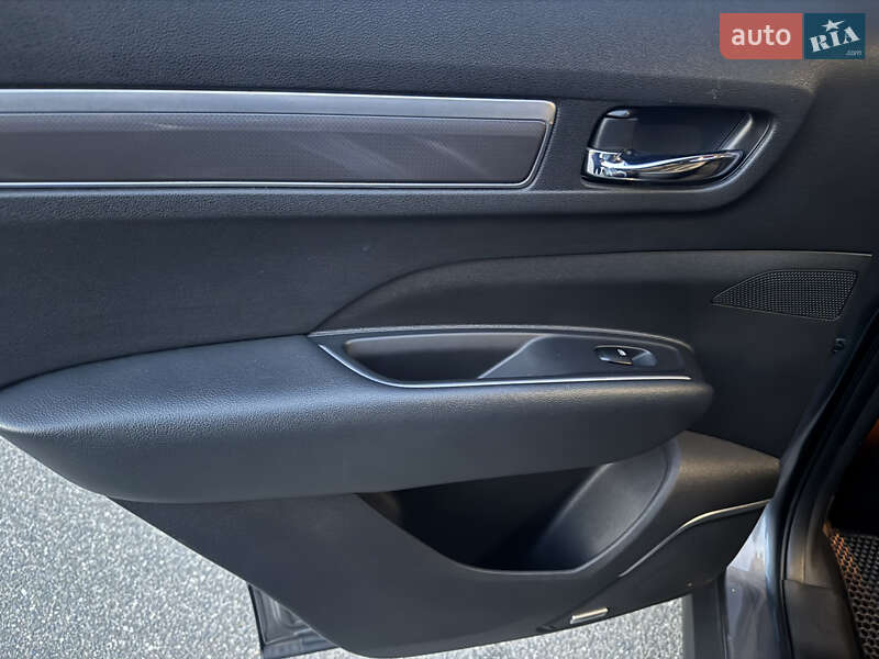 Позашляховик / Кросовер Samsung QM6 2017 в Києві фото 8 Позашляховик / Кросовер Samsung QM6 2017 в Києві