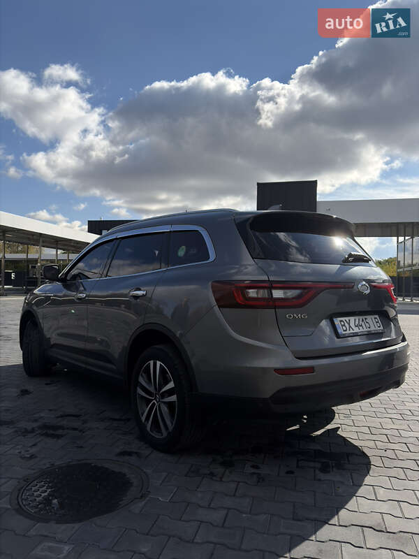 Позашляховик / Кросовер Samsung QM6 2017 в Кам'янець-Подільському