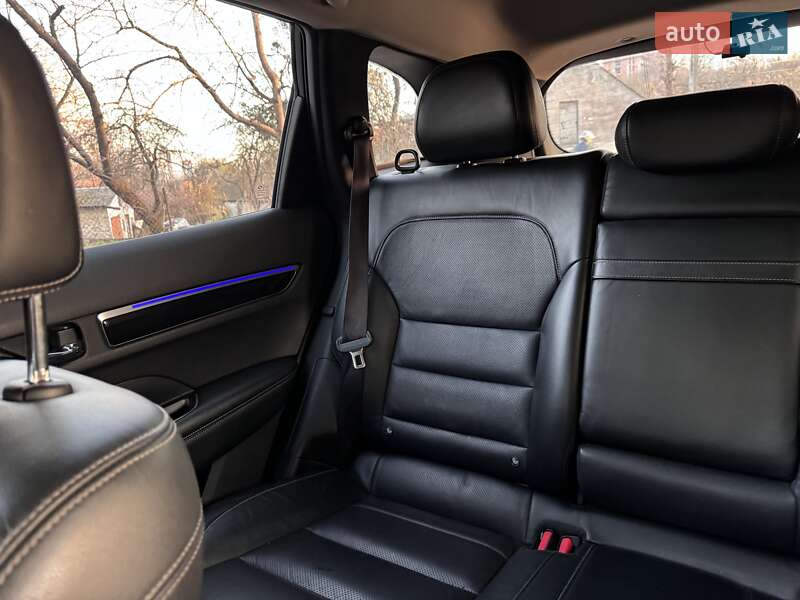 Позашляховик / Кросовер Samsung QM6 2017 в Львові