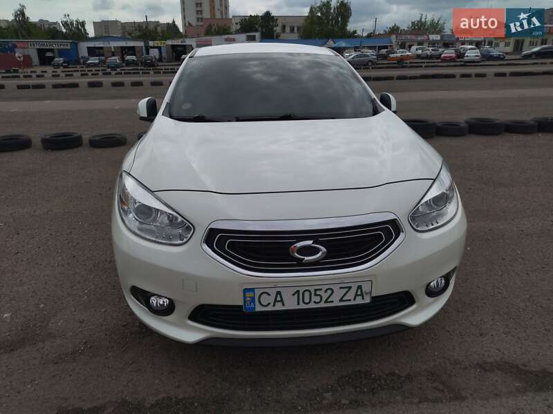 Седан Samsung SM3 2015 в Черкассах