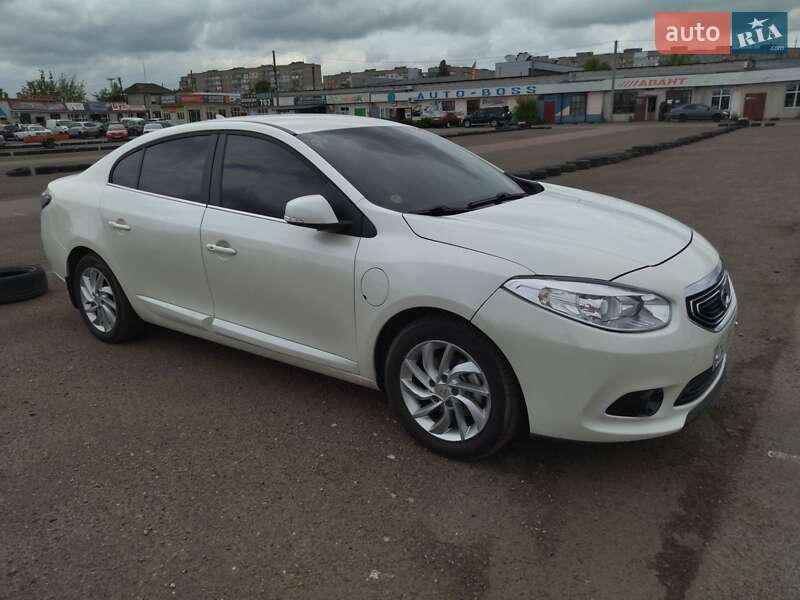 Седан Samsung SM3 2015 в Черкассах