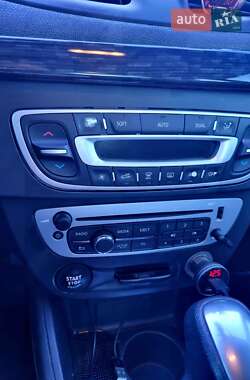 Седан Samsung SM3 2014 в 