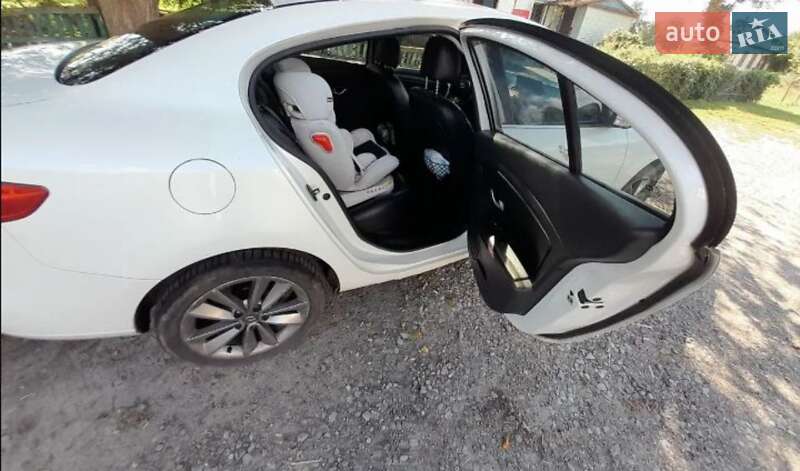 Седан Samsung SM3 2012 в Куликовке