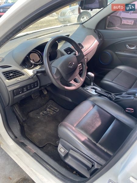 Седан Samsung SM3 2019 в Хмельницком