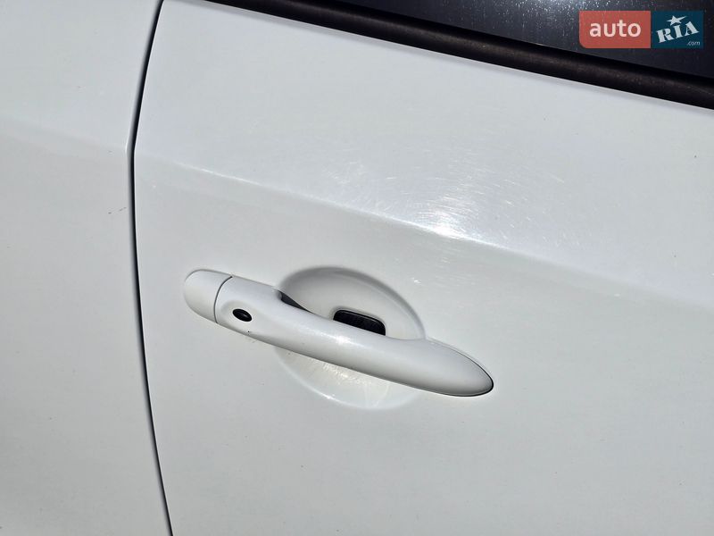 Седан Samsung SM3 2019 в Хмельницком