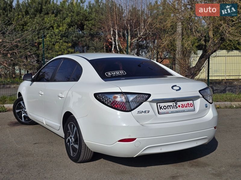 Седан Samsung SM3 2019 в Хмельницком