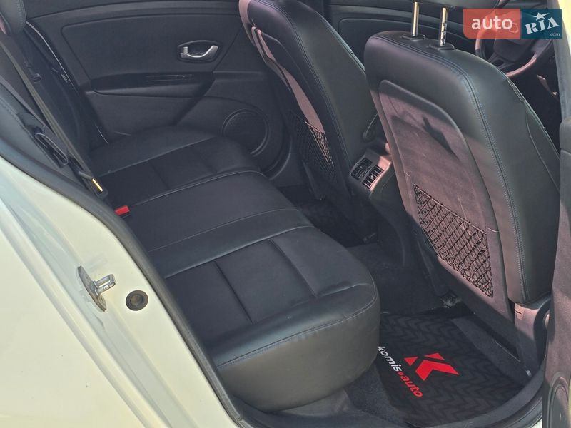 Седан Samsung SM3 2019 в Хмельницком